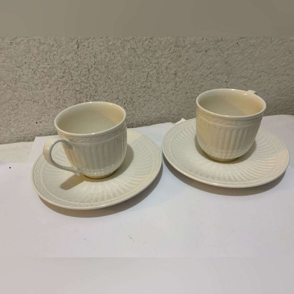 Mikasa Italian Countryside Cups & Saucers Stoneware Ribbed 2 Sets